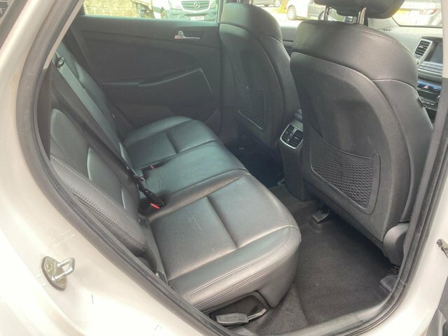Hyundai Tucson S White #11