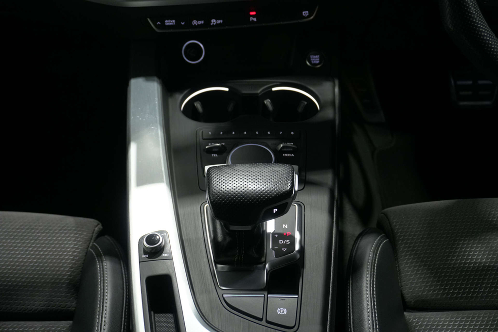 Audi A5 S5 Quattro Tiptronic Black #43