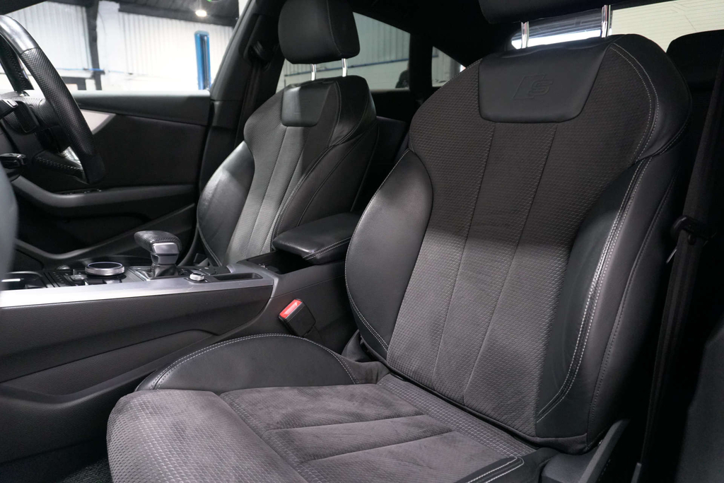 Audi A5 S5 Quattro Tiptronic Black #7