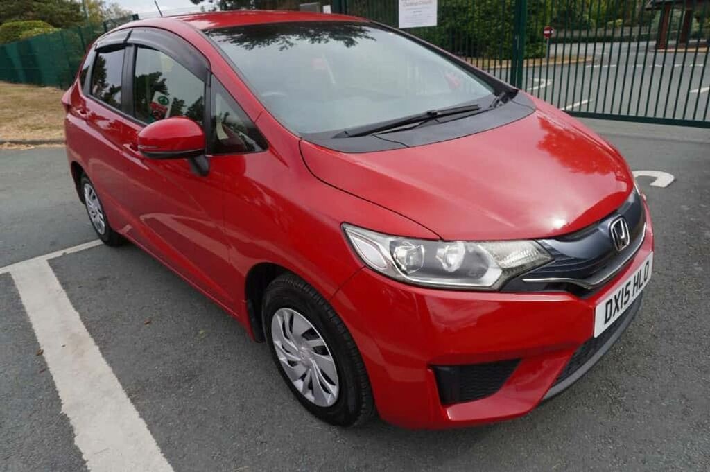 Honda Jazz 1.3 Se Cvt DX15HLO Red