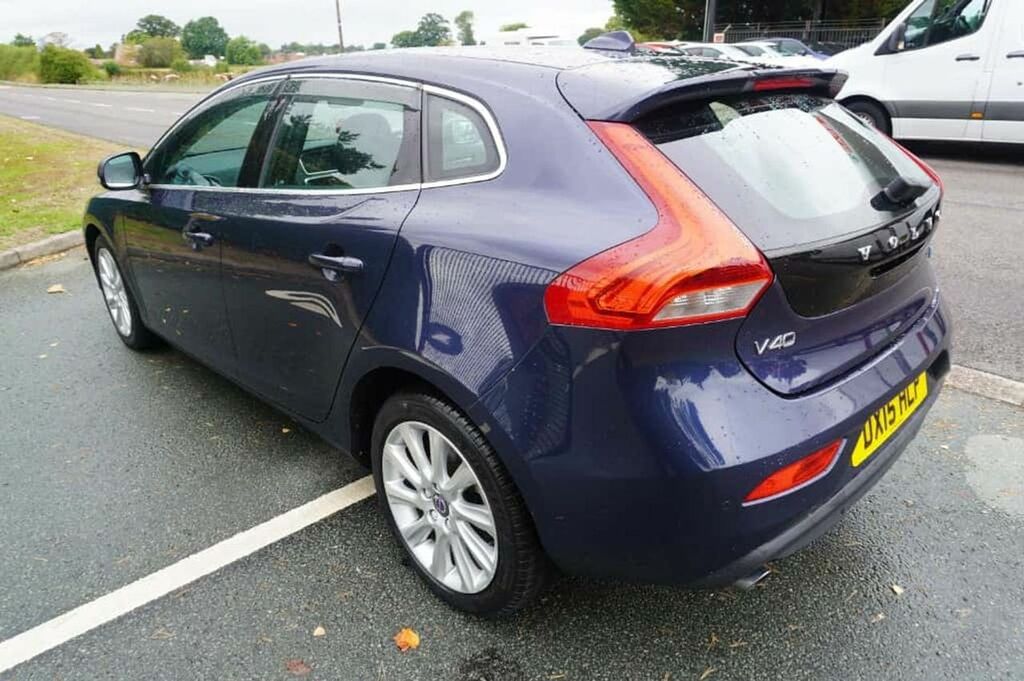 Volvo V40 1.6 T4 Se 12,442 Miles Blue #4