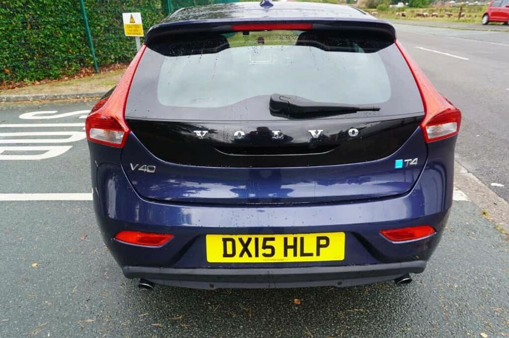 Volvo V40 1.6 T4 Se 12,442 Miles Blue #5