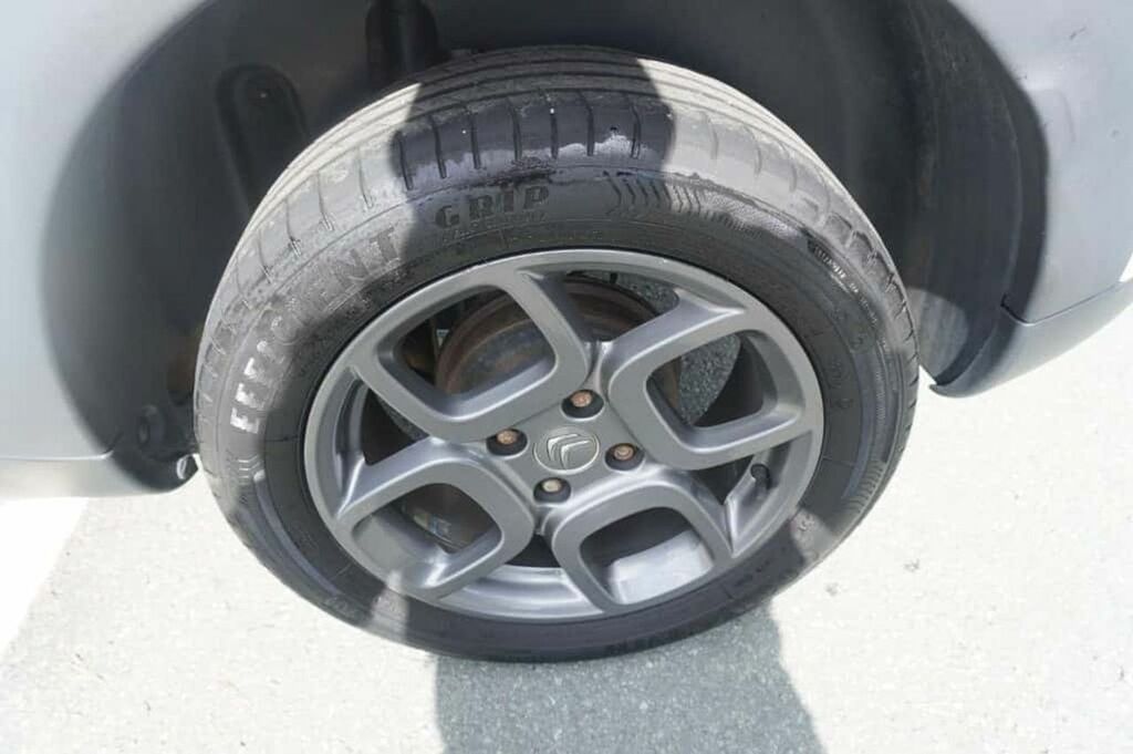 Citroen C4 Cactus Puretech Feel Black #10