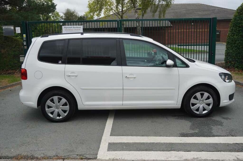 Volkswagen Touran Automatic  #7