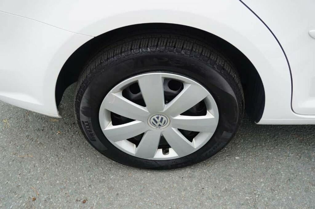 Volkswagen Touran Automatic  #9