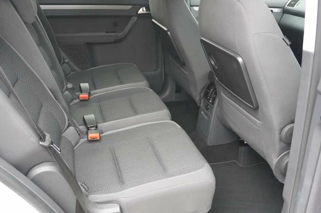 Volkswagen Touran Automatic  #13
