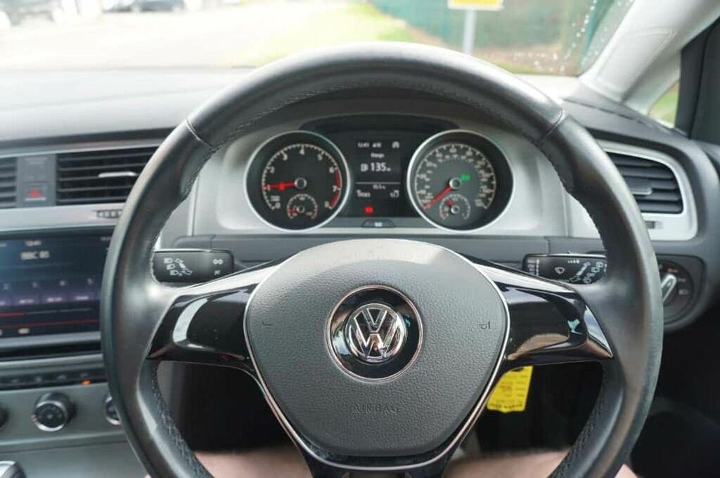 Volkswagen Golf 1.4 L 1.4 Tsi Bluemotion Tech Match Hatchback Black #19