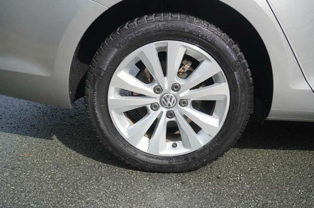 Volkswagen Golf 1.4 L 1.4 Tsi Bluemotion Tech Match Hatchback Black #10