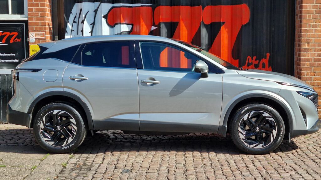 Nissan Qashqai 2024 1.3 Dig-t Mhev N-connecta Suv Hybr Silver #2