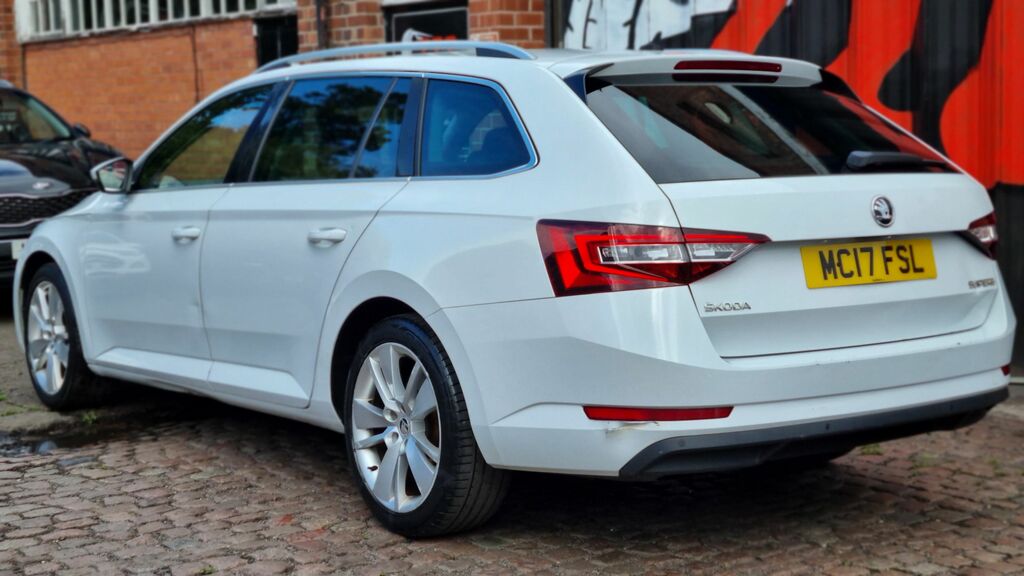 Skoda Superb 2.0 Tdi Se L Executive Estate Dsg Euro White #6