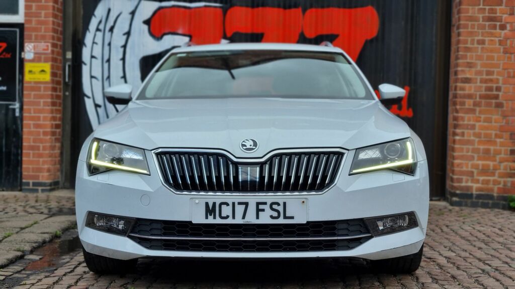 Skoda Superb 2.0 Tdi Se L Executive Estate Dsg Euro White #3