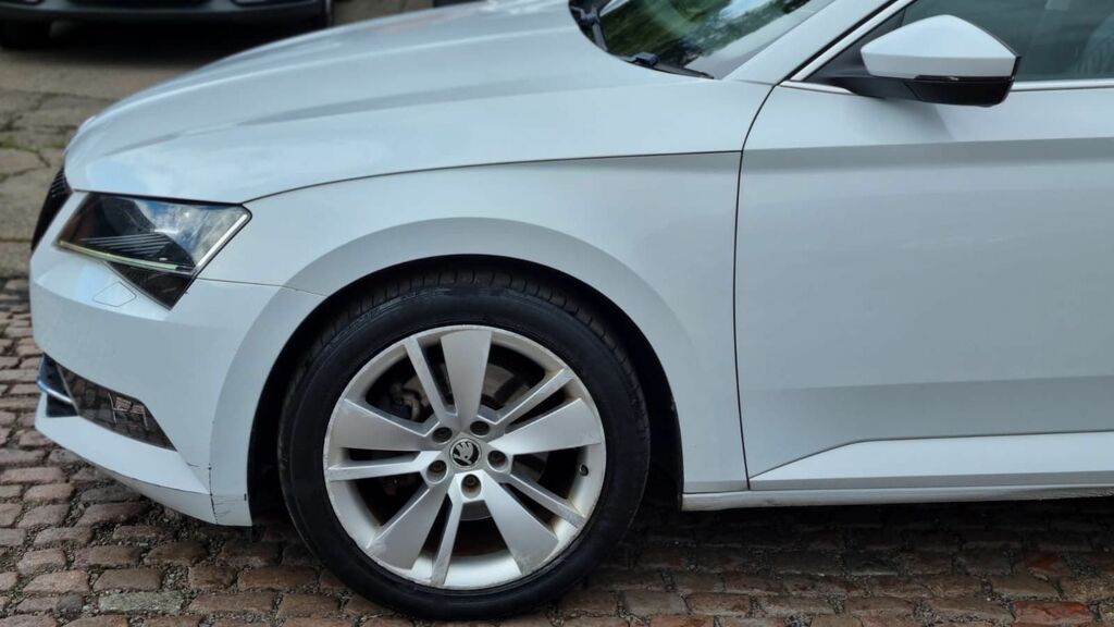 Skoda Superb 2.0 Tdi Cr Se L Executive #17