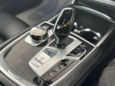 BMW 7 Series 730Ld Black #10