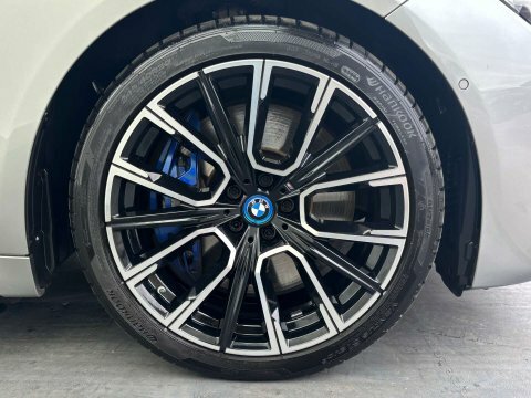 BMW 7 Series 730Ld Black #34