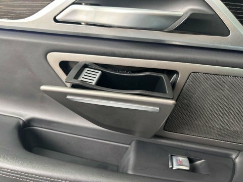 BMW 7 Series 730Ld Black #29