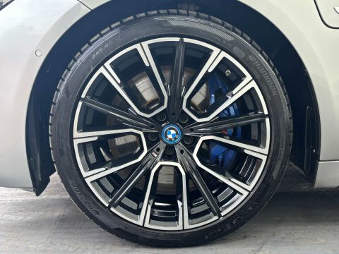 BMW 7 Series 730Ld Black #33