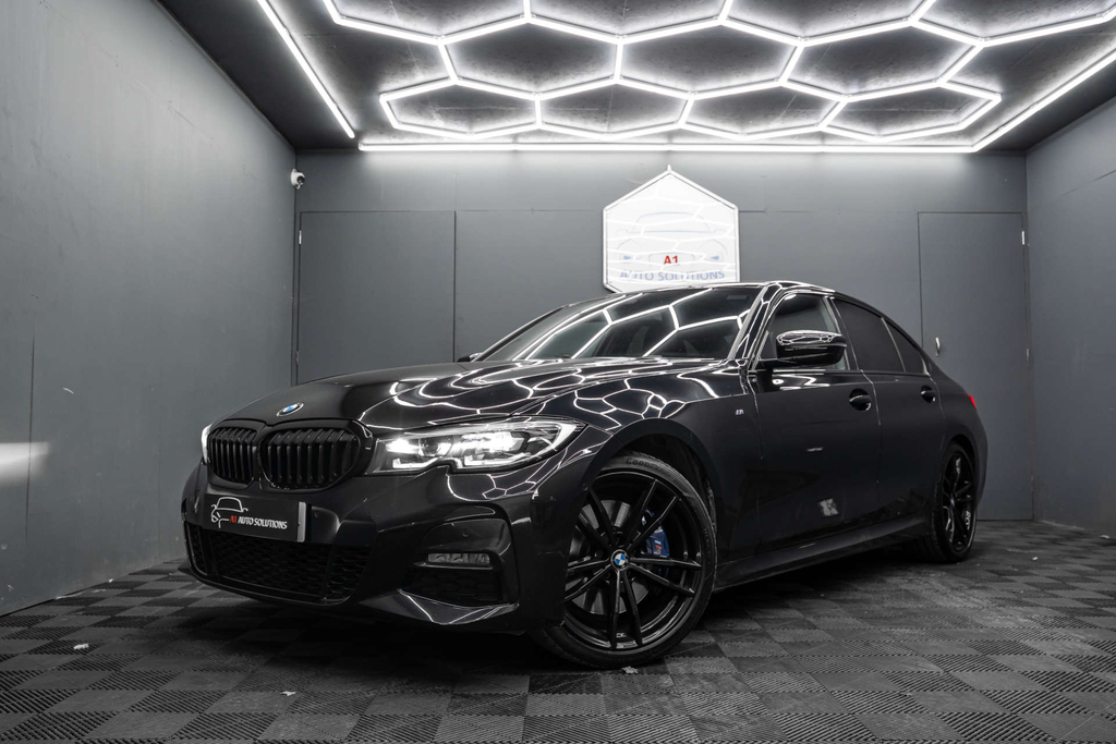 BMW 3 Series M Sport Black #3
