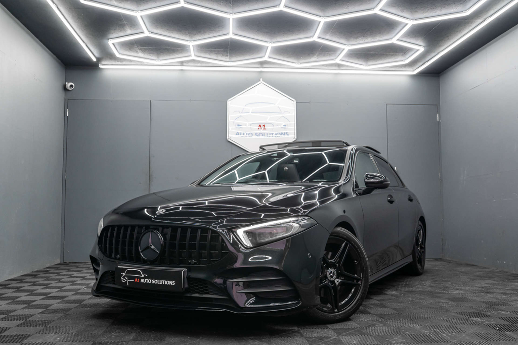 Mercedes-Benz A Class Amg Line Premium E RX20VFT #3
