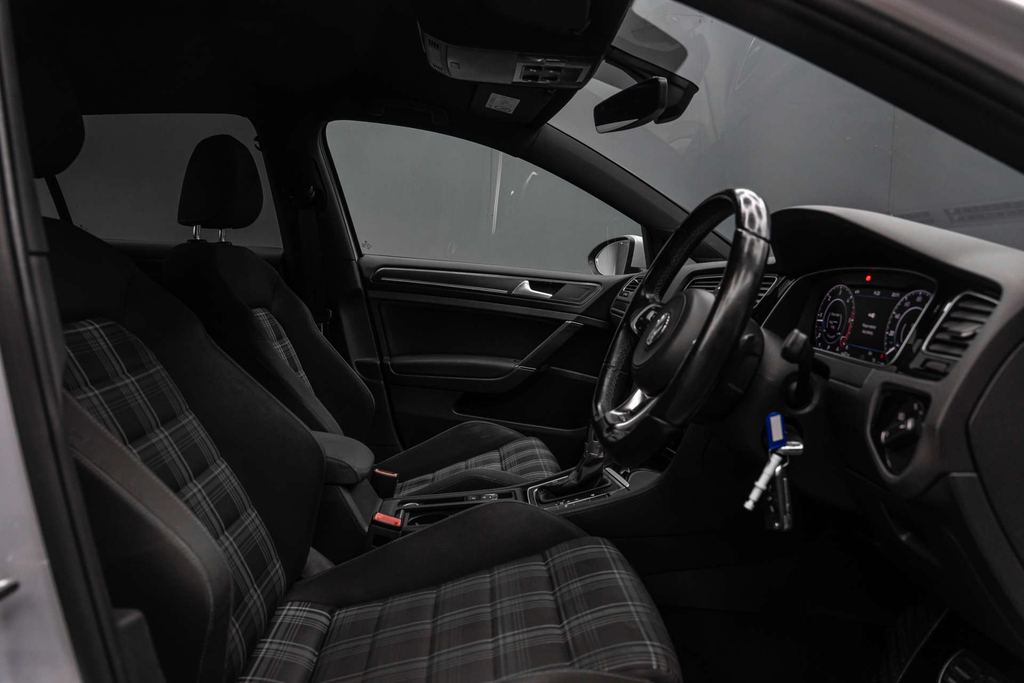 Volkswagen Golf Gtd Tdi  #2