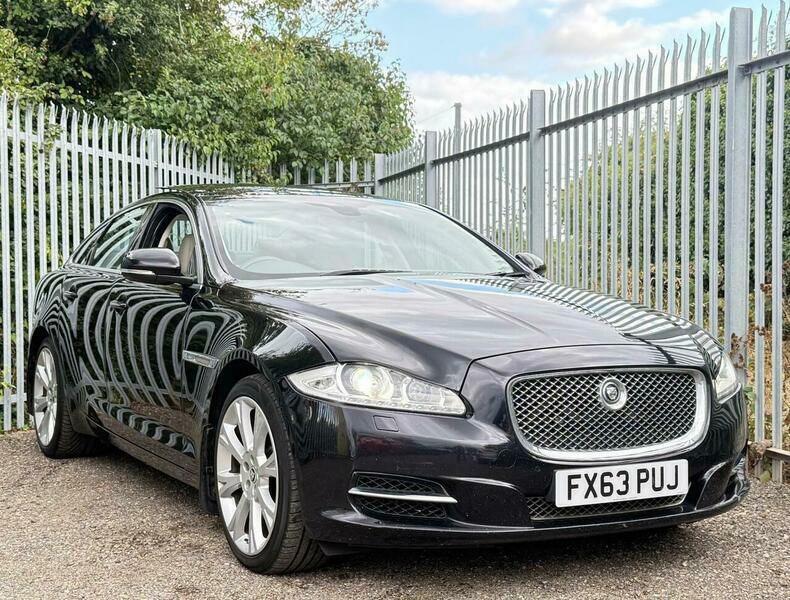 Jaguar XJ 3.0D V6 Premium Luxury Black