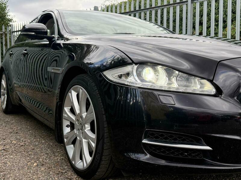 Jaguar XJ 3.0D V6 Premium Luxury Black #6