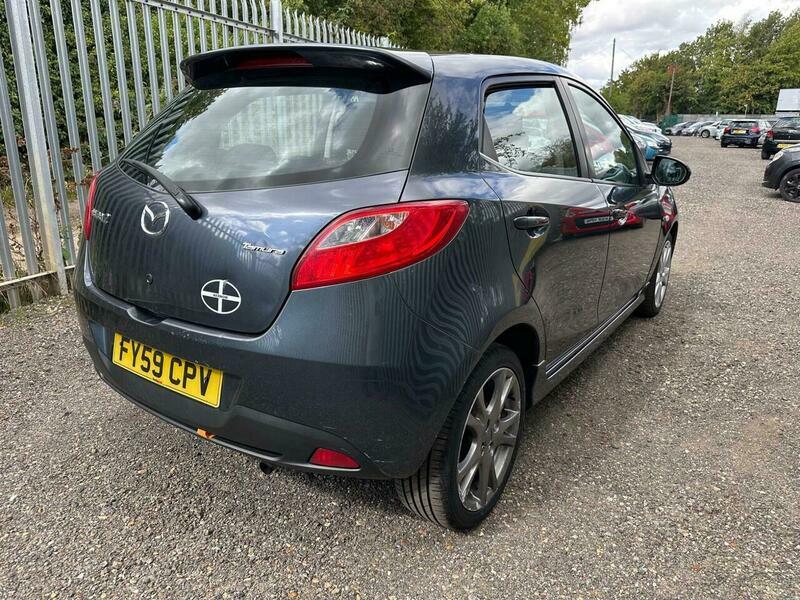 Mazda 2 Hatchback 1.3 Tamura Euro 4 200909 Silver #8