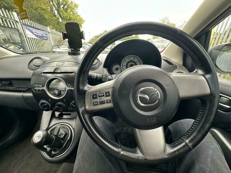 Mazda 2 Hatchback 1.3 Tamura Euro 4 200909 Silver #27