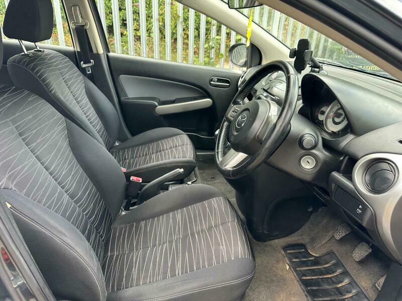 Mazda 2 Hatchback 1.3 Tamura Euro 4 200909 Silver #11