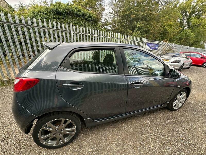 Mazda 2 Hatchback 1.3 Tamura Euro 4 200909 Silver #7