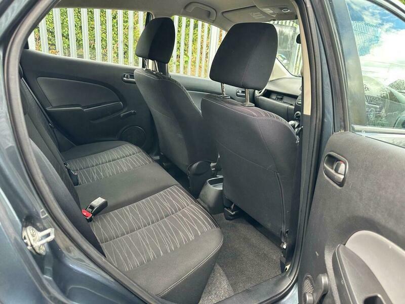 Mazda 2 Hatchback 1.3 Tamura Euro 4 200909 Silver #12