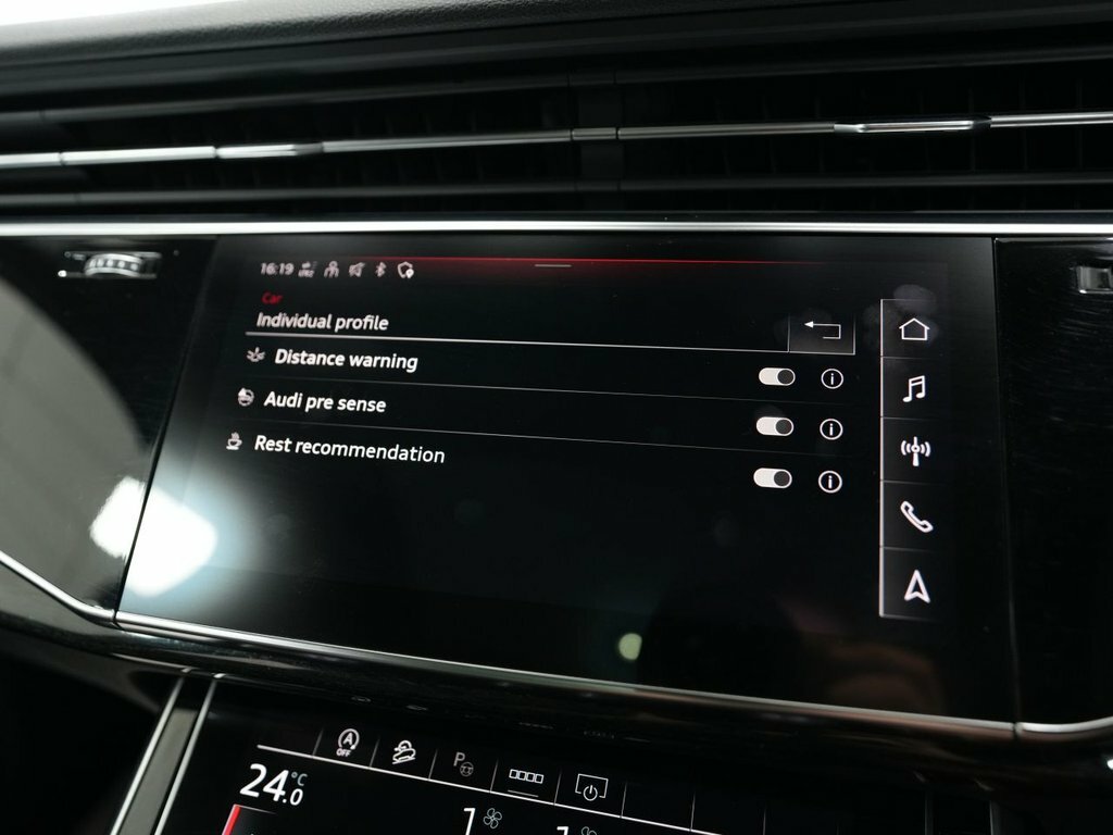 Audi SQ7 4.0 Tfsi V8 Blue #33