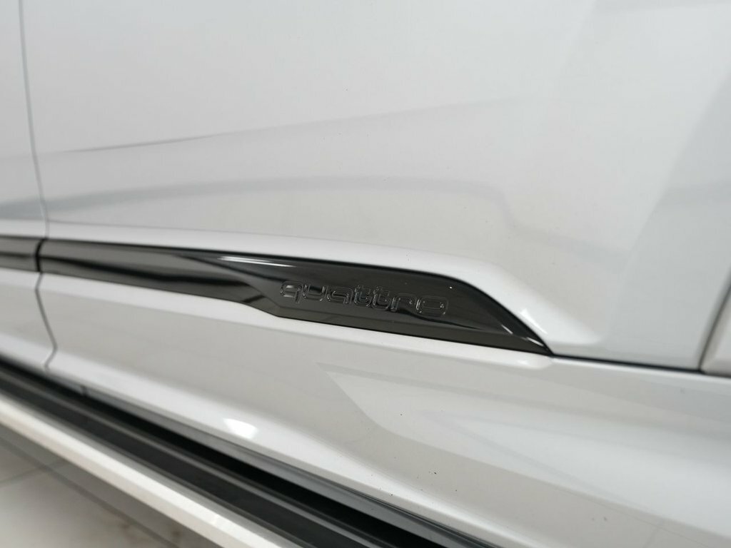 Audi SQ7 4.0 Tfsi V8 Blue #7