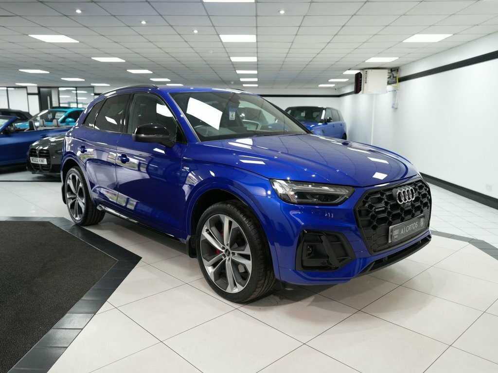 Audi Q5 2L Edition 1 SW72PXT Blue