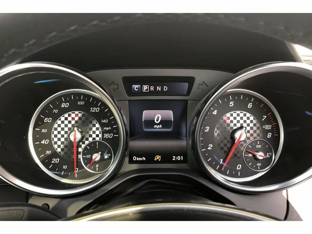 Mercedes-Benz SLC 2L Amg Line Black #2