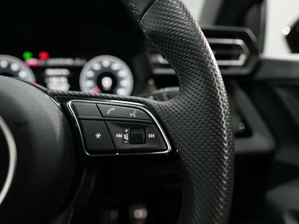 Audi S3 2.0 Tfsi Black Edition Black #23