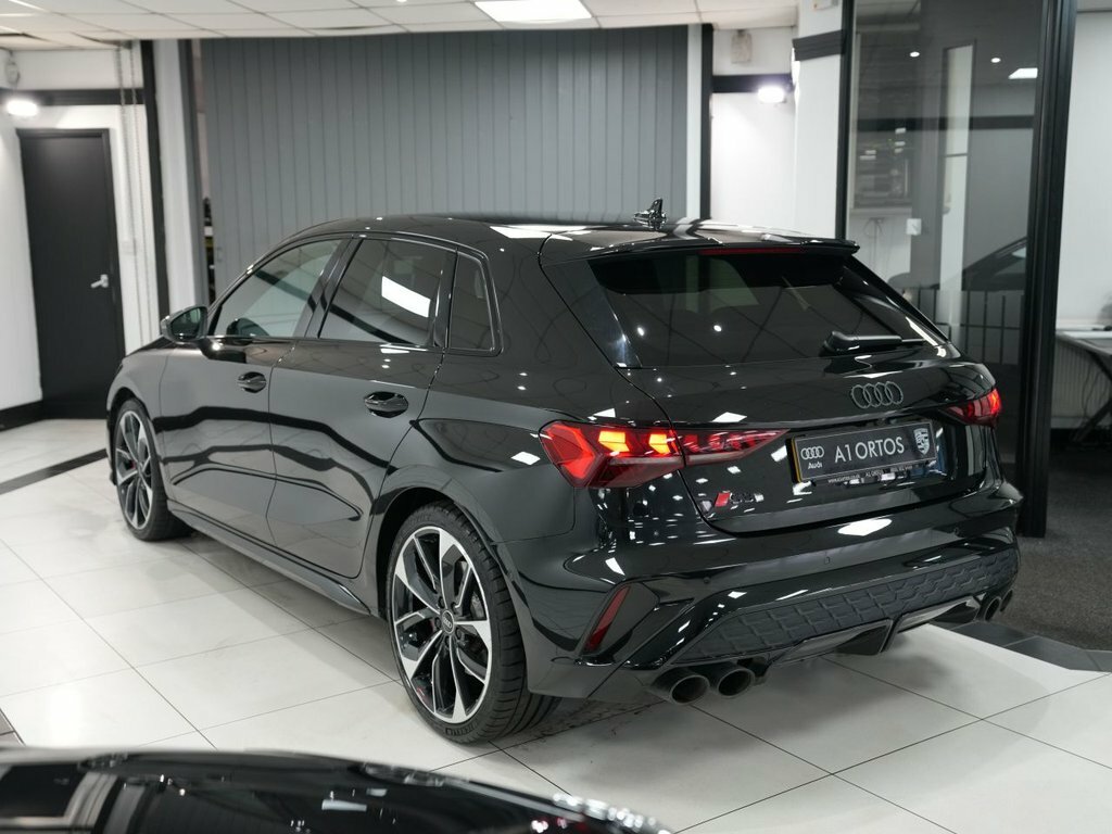 Audi S3 2L Black Edition Black #5