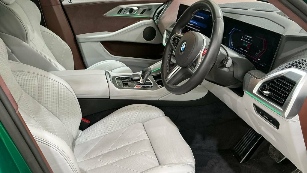 BMW XM Suv Green #4