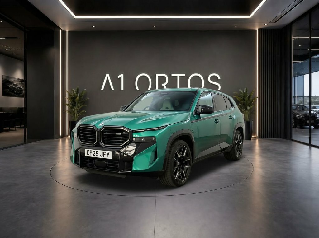 BMW XM Suv Green #2