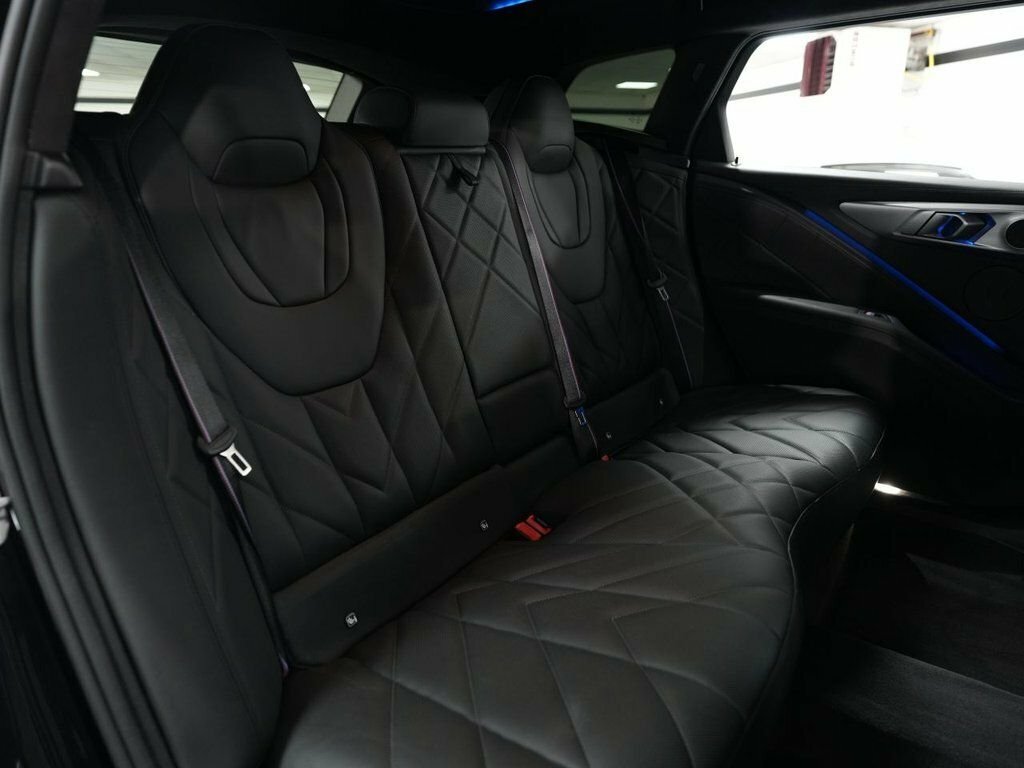 BMW XM 50E 5dr Auto Blue #31
