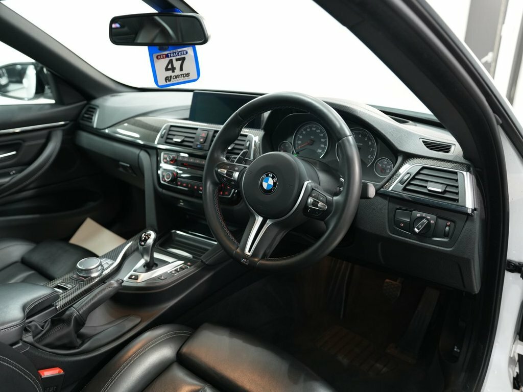 BMW M4 3L Null White #3