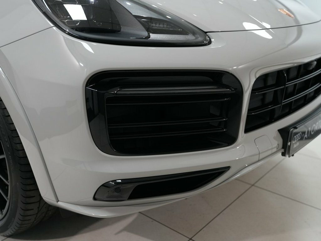Porsche Cayenne 4L Gts Grey #6