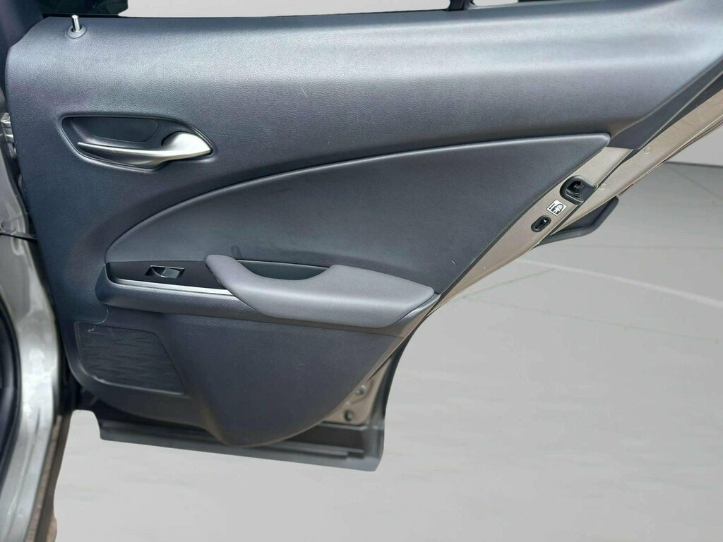 Lexus UX 2.0 250H E-cvt Euro 6 Ss Grey #37