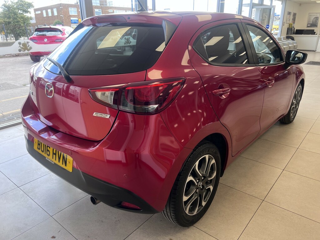 Mazda 2 1.5 Skyactiv-g Sport Nav Red #5