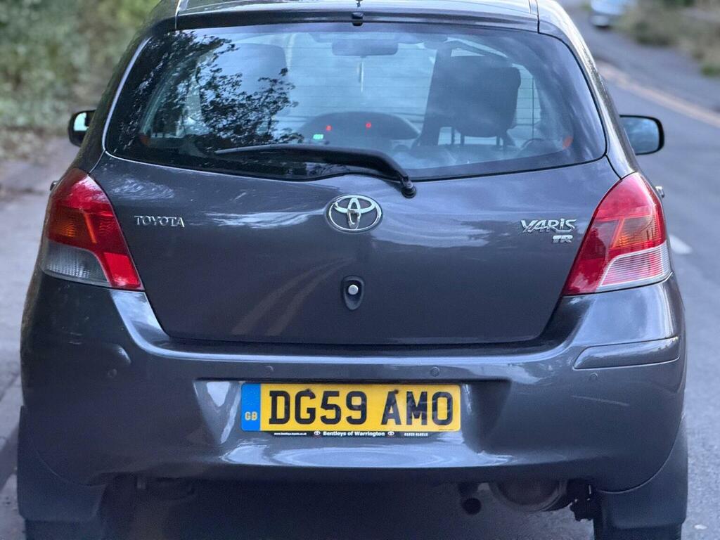 Toyota Yaris 1.33 Dual Vvt-i Tr Multimode Euro 4 Ss Grey #2