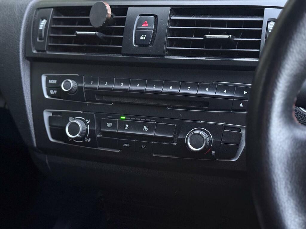 BMW 1 Series 2.0 118D Black #19