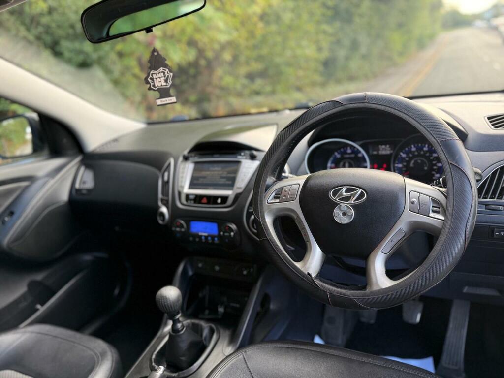 Hyundai Ix35 1.7 Premium Crdi 114 Bhp White #7