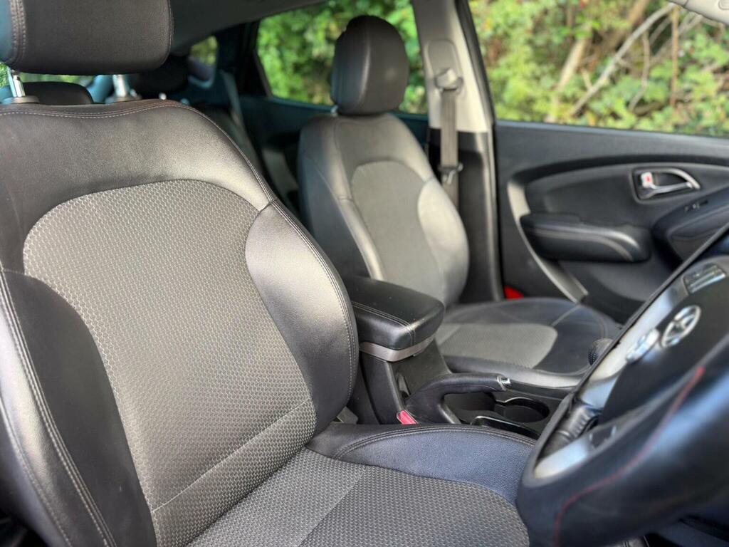 Hyundai Ix35 1.7 Premium Crdi 114 Bhp White #10