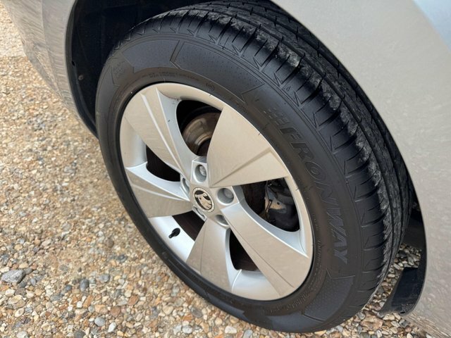 Skoda Superb S Grey #11
