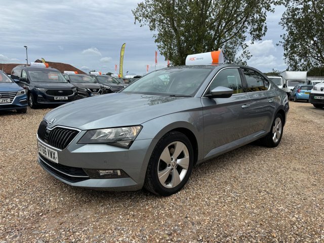 Skoda Superb Tdi Se Technology Euro Grey #2