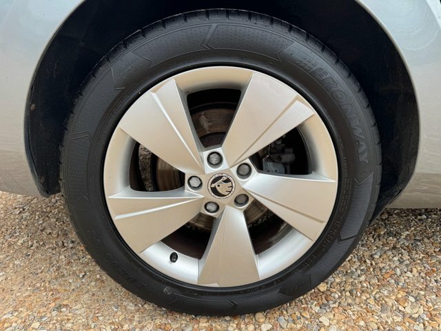 Skoda Superb Tdi Se Technology Euro Grey #6